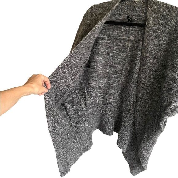 ARITZIA Babaton Oversized Open Cardigan Sweater Grey XXS/XS - Picture 2 of 6